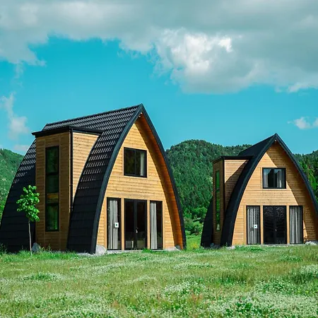 Altus Highland * Tepelene